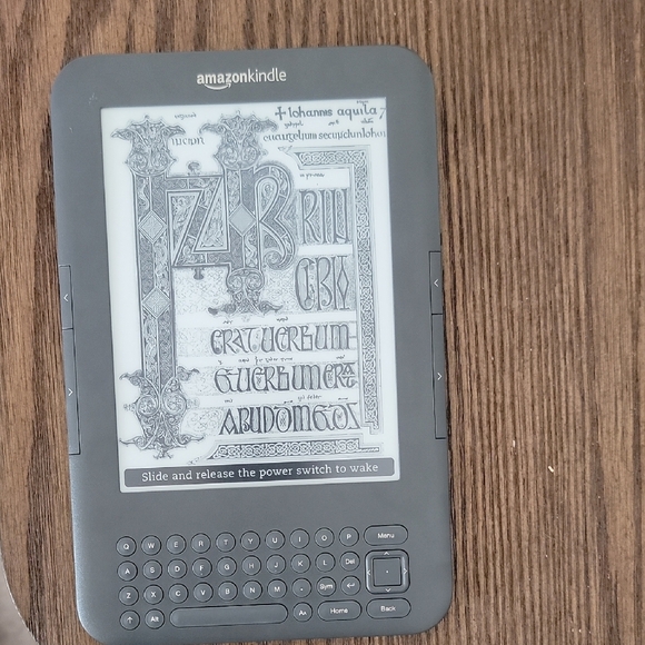 Never Used. Amazon Kindle Gray eBook Reader with E-Ink Display - Picture 7 of 17